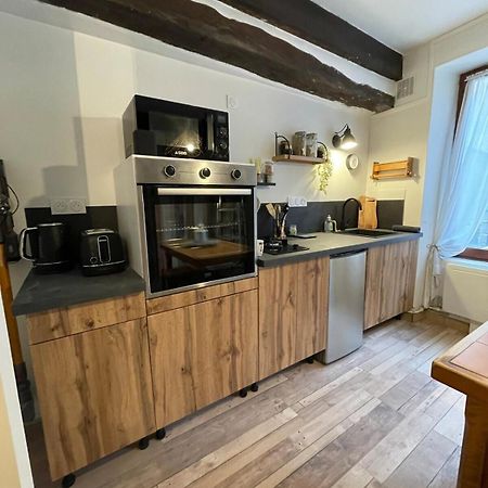 "La Petite Maison" Triplex Au Centre Ville - Les Terres Du Roy Avallon Extérieur photo