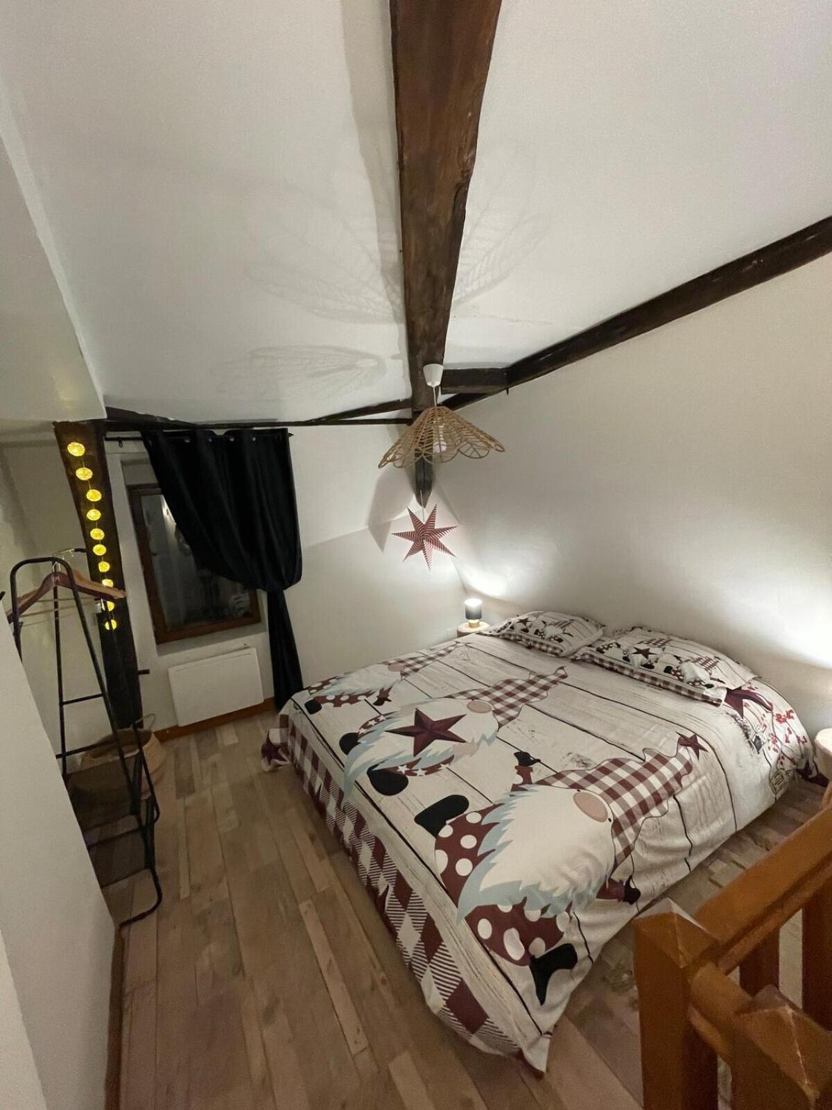 "La Petite Maison" Triplex Au Centre Ville - Les Terres Du Roy Avallon Extérieur photo